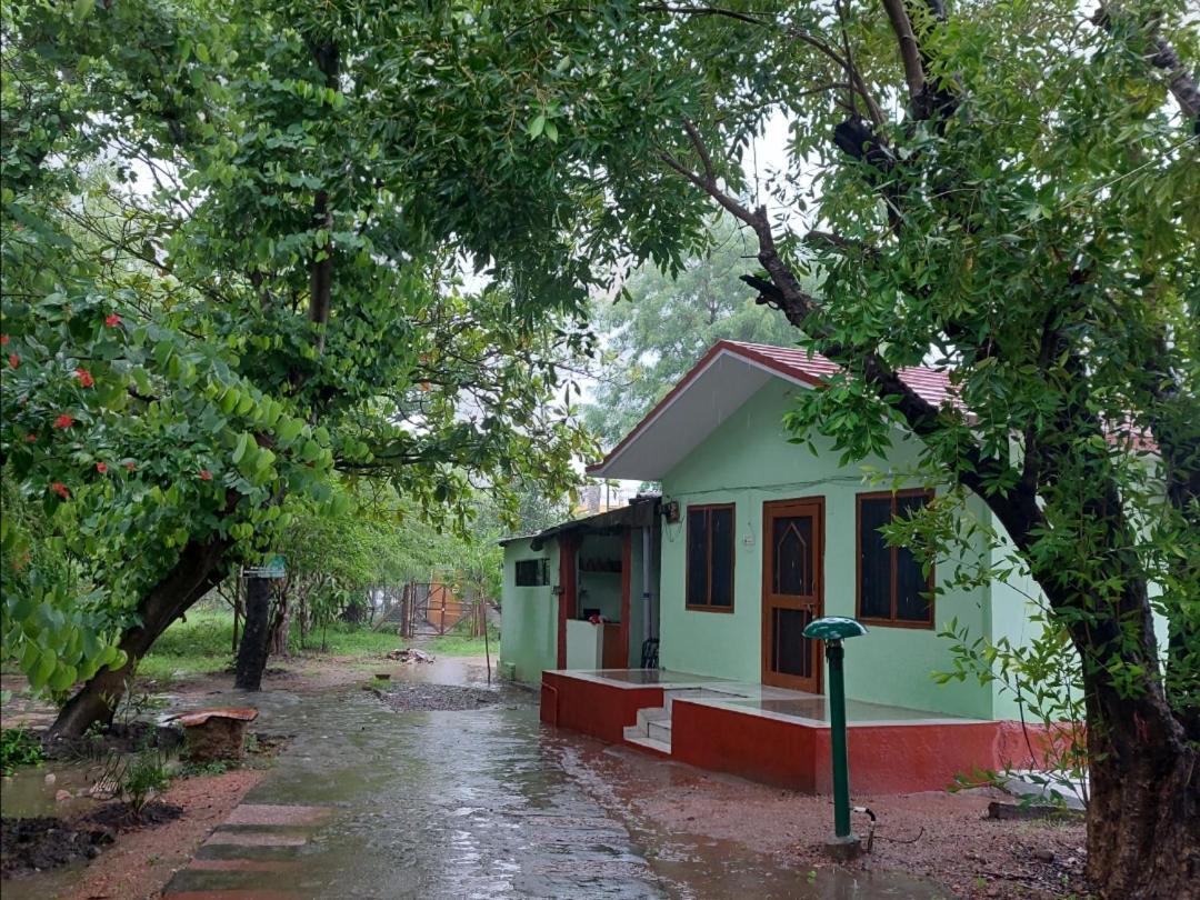 Ranakpur Nature Retreat Sādri 外观 照片
